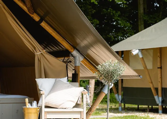 Camping Recreatiepark De Markplas *