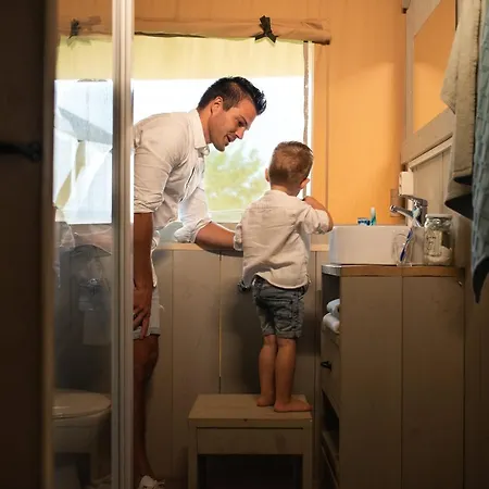 캠프장 Recreatiepark De Markplas Opheusden