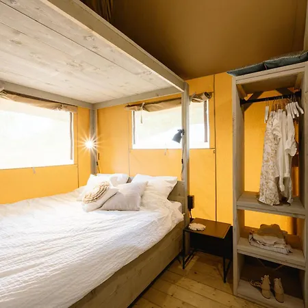 캠프장 Recreatiepark De Markplas *