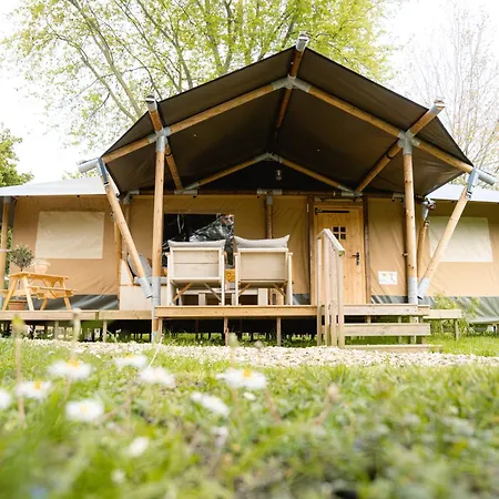 캠프장 Recreatiepark De Markplas *