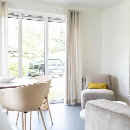 Recreatiepark De Markplas 캠프장 *