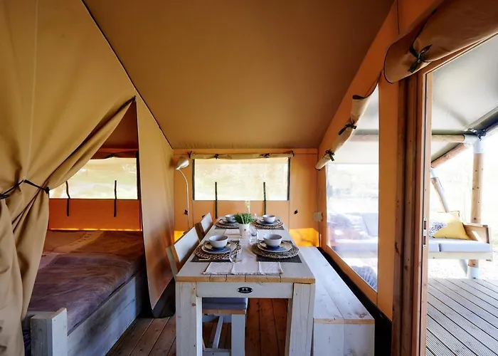 אתר קמפינג Recreatiepark De Markplas *